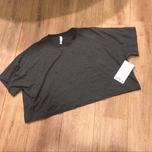 Lululemon crop top